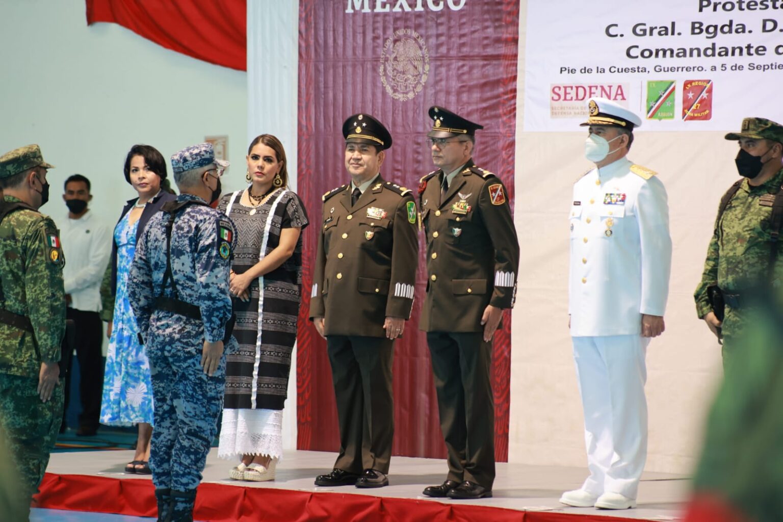 Asiste Evelyn Salgado A La Ceremonia De Posesi N De Roberto P Rez Ceja