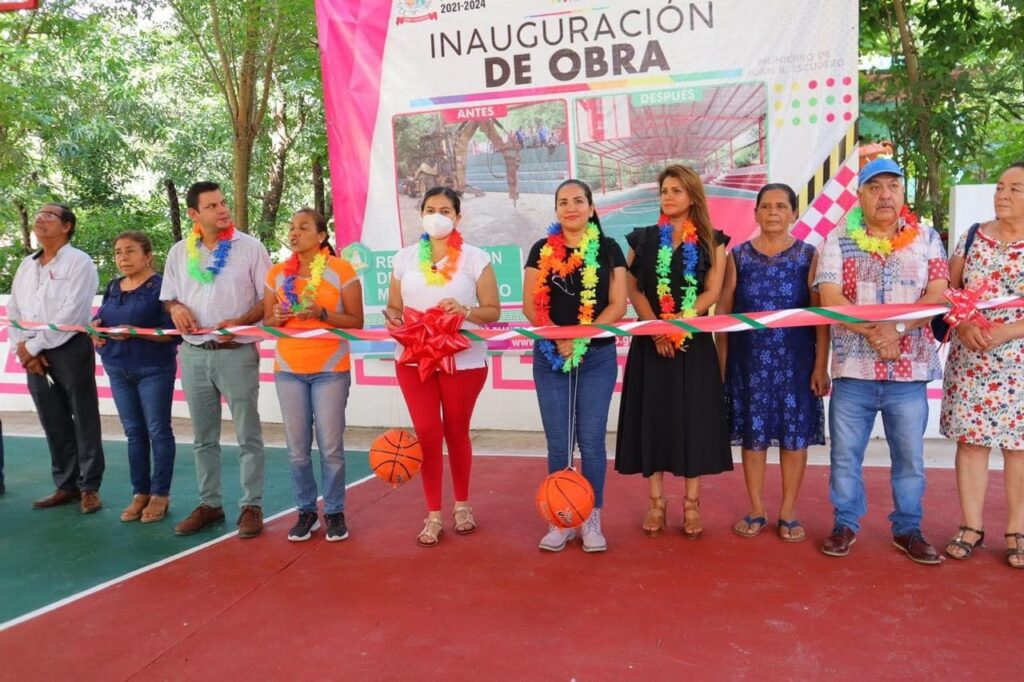Diana Costilla inaugura espacio multideportivo en la comunidad de Papagayo