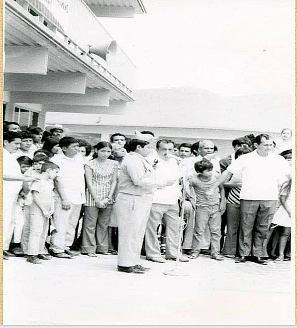 Cumple Escuela Secundaria A Os De Vida