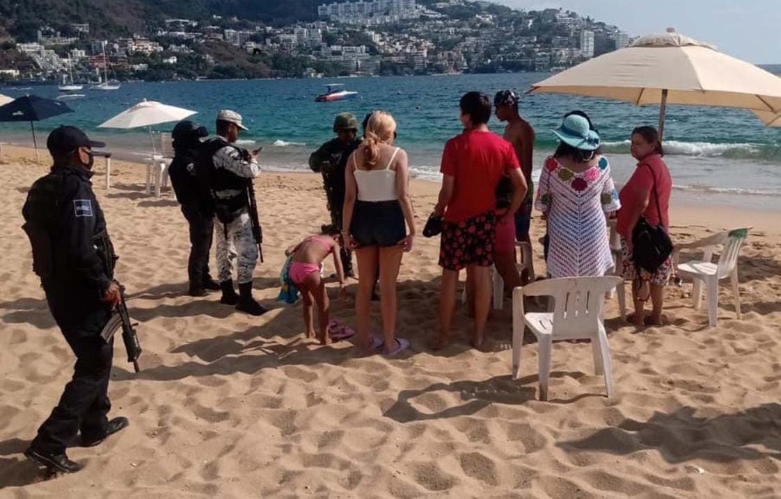 Atacan Y Hieren A Balazos A Un Joven Turista En La Playa Icacos, En ...